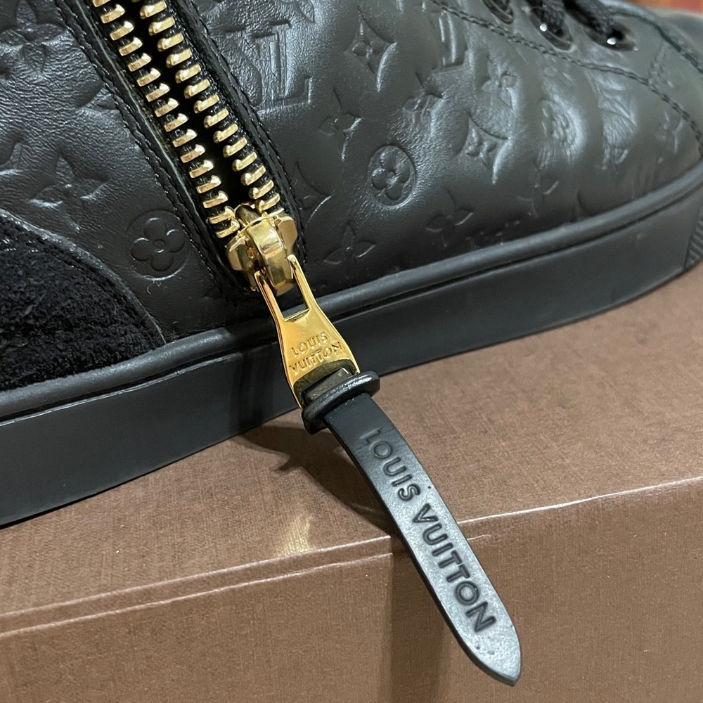 Louis Vuitton Black High-Top Sneakers - Picture 8 of 14